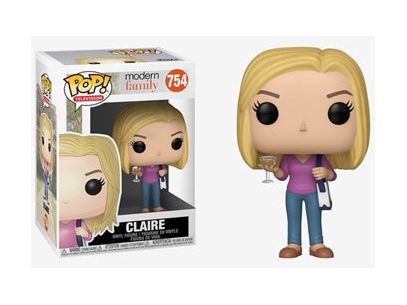 Action Figures and Toys POP! -  Television - Modern Family - Claire - Cardboard Memories Inc.