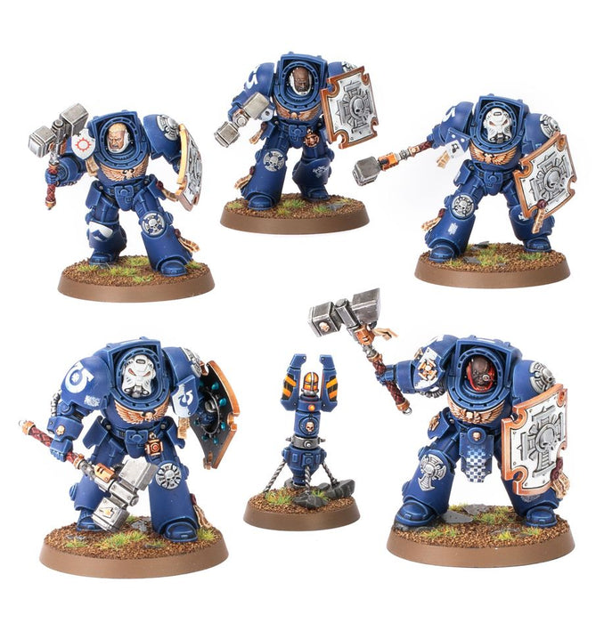Collectible Miniature Games Games Workshop - Warhammer 40K - Space Marines - Terminator Assault Squad - 48-34 - Available December 6th 2025 - Cardboard Memories Inc.