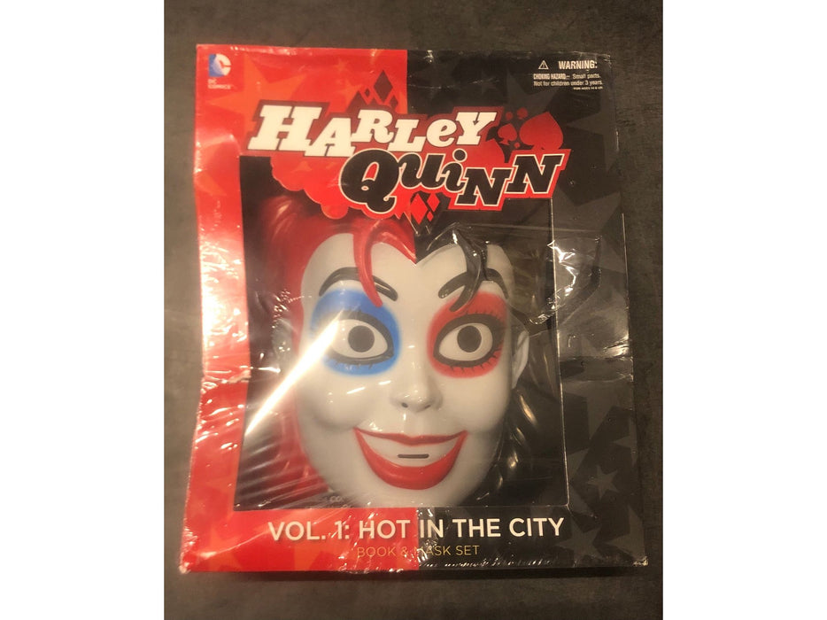 Comic Books, Hardcovers & Trade Paperbacks DC Comics - Harley Quinn Volume 01- Hot in the City - Book and Mask Set - Cardboard Memories Inc.