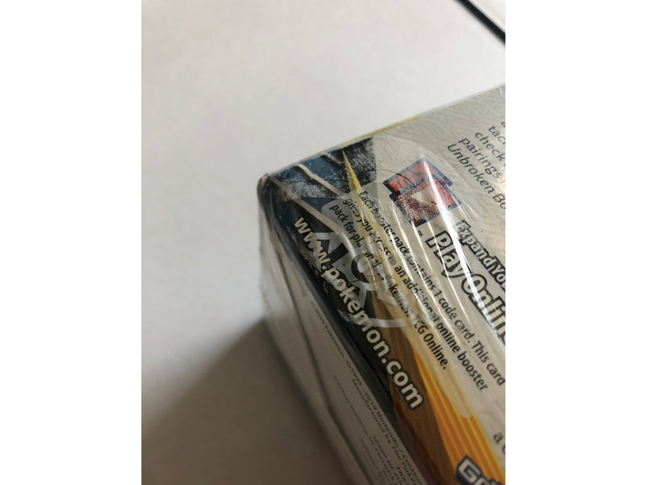 Trading Card Games Pokemon - Sun and Moon - Unbroken Bonds - Booster Box - Cardboard Memories Inc.