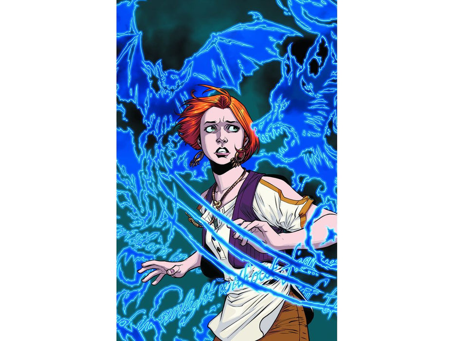 Comic Books Dark Horse Comics - Buffy the Vampire Slayer Season 10 004 Isaacs Variant Edition (Cond. VF-) - 17786 - Cardboard Memories Inc.