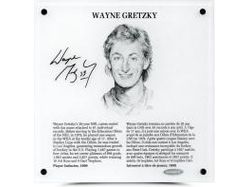 Upper Deck - Authenticated - Wayne Gretzky Autographed Hockey Hall of Fame 9x9 Plaque - 96661 - ORDER VIA EMAIL ONLY - Cardboard Memories Inc.