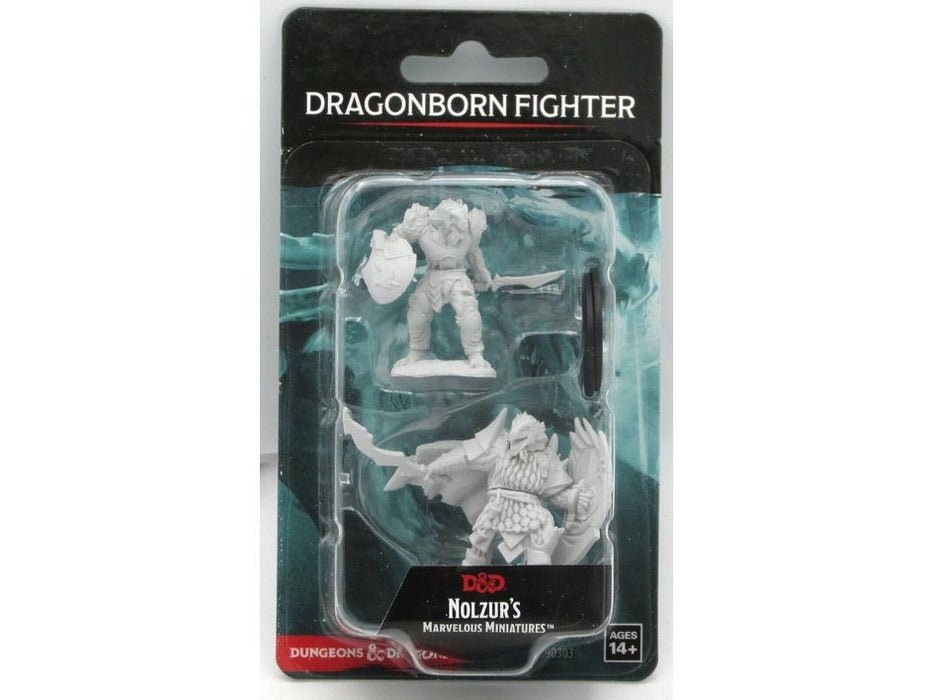 Role Playing Games Wizkids - Dungeons and Dragons - Unpainted Miniature - Nolzurs Marvellous Miniatures - Dragonborn Fighter Male - 90303 - Cardboard Memories Inc.