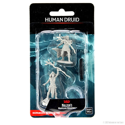Role Playing Games Wizkids - Dungeons and Dragons - Unpainted Miniature - Nolzurs Marvellous Miniatures - Human Druid Female - 90223 - Cardboard Memories Inc.