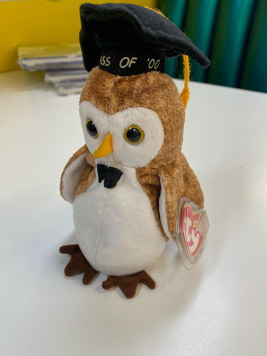 TY Beanie Baby Wisest the Owl Class of 2000 — Cardboard