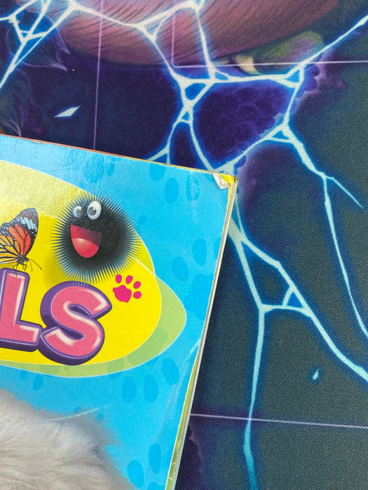 Non Sports Cards Panini - 2013 - Panini Animal World - Cute Animals - Sticker Album - Cardboard Memories Inc.