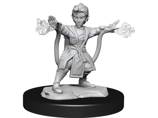 Role Playing Games Wizkids - Dungeons and Dragons - Unpainted Miniature - Nolzurs Marvellous Miniatures - Gnome Artificer Female - 90231 - Cardboard Memories Inc.