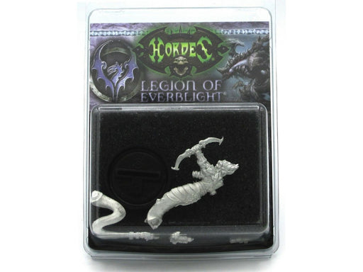 Collectible Miniature Games Privateer Press - Hordes - Legion of Everblight - Craelix - Fang of Everblight Solo - PIP 73107 - Cardboard Memories Inc.