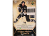 Sports Cards Upper Deck - 2005-06 - Hockey - NHL Rookie Class - Collectors Set - Cardboard Memories Inc.