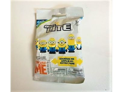 Action Figures and Toys Micro Lite - Despicable Me - Random Pack - Cardboard Memories Inc.