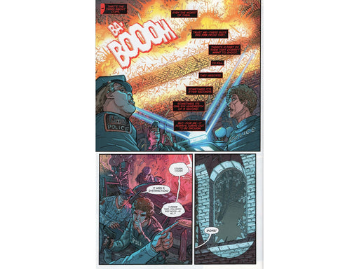 Comic Books, Hardcovers & Trade Paperbacks DC Comics - THE NEW 52 FUTURES END RED HOOD AND THE OUTLAWS 1 - 3D Cover - Cardboard Memories Inc.