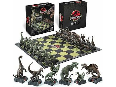 Board Games The Noble Collection - Jurassic Park - Chess Set - Cardboard Memories Inc.